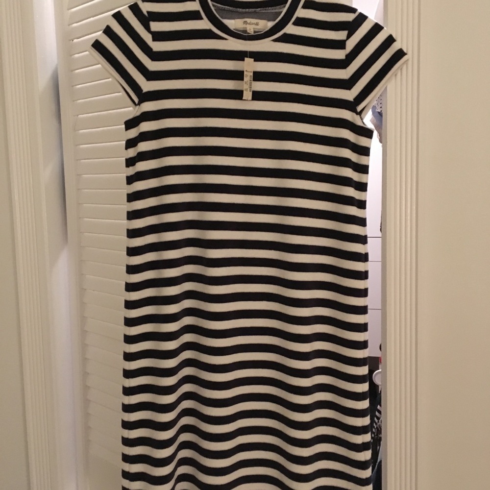 NWT Madewell Velour Dress
Navy/white stripes - Picture 3 of 3